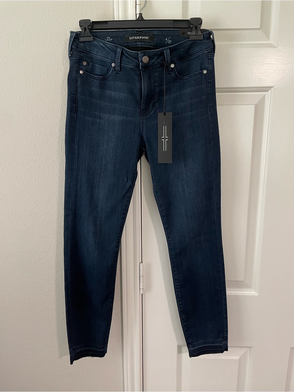 Liverpool Women's Dark Indigo Skinny Crop Jeans Size 4 Stretchy